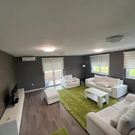 Urban Villa